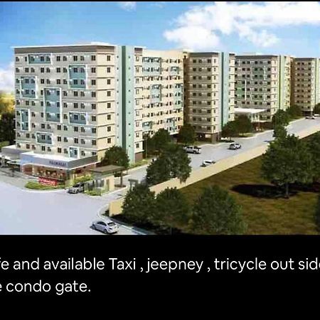 One Spatial Two Bedroom Condominium Unit With Pool And Gym Free Netflix And Wifi 일로일로 외부 사진